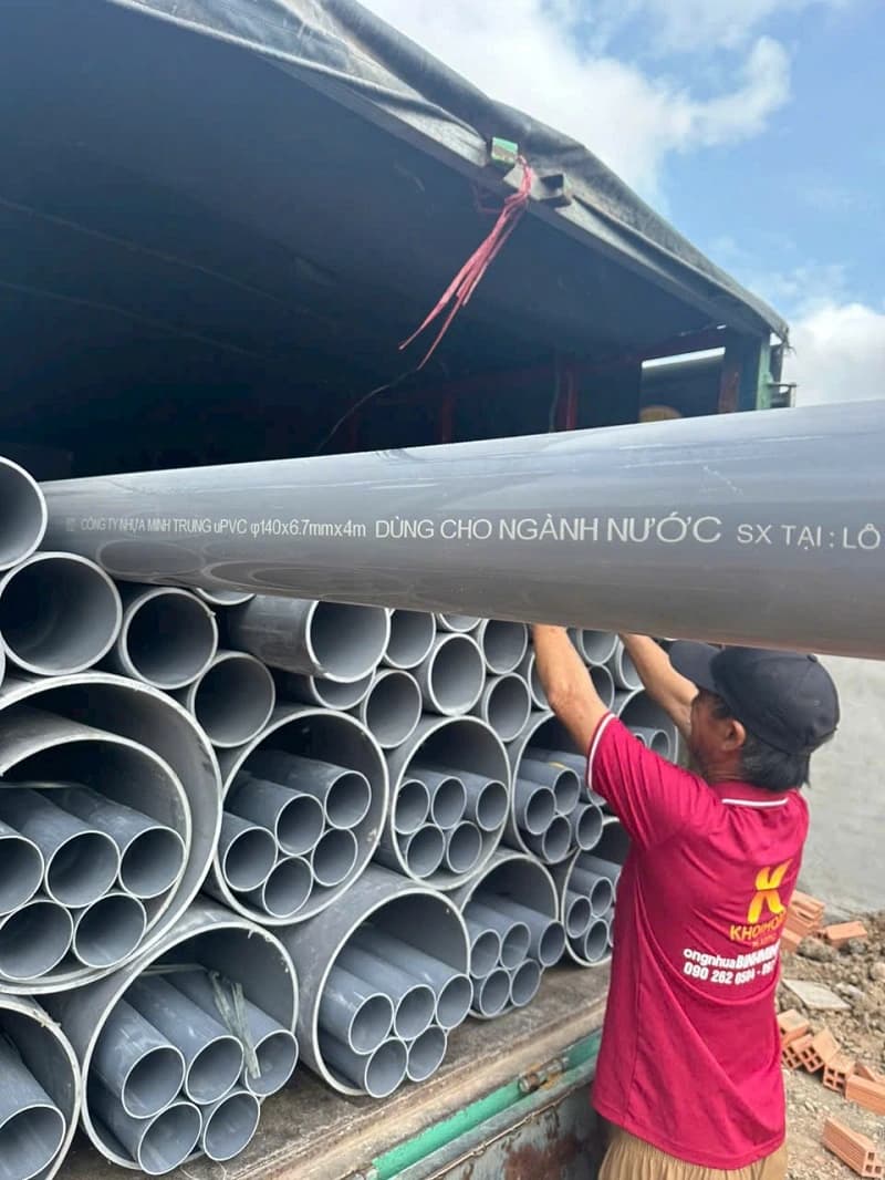 Mua Ống Nhựa PVC Phi 130 Ở Đâu