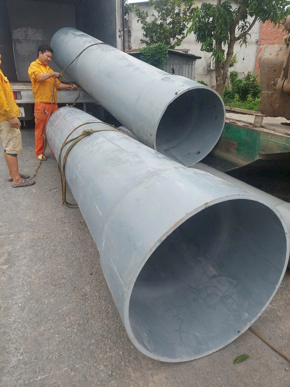 Mua Ống Nhựa PVC Phi 710 Ở Đâu